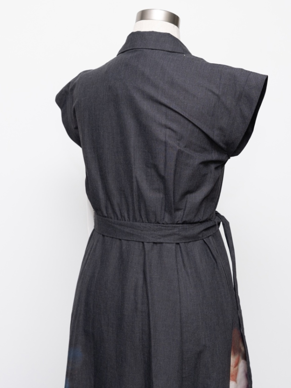 Calvin Klein - Placement Print Midi Shirt Dress - Picture 11 of 11